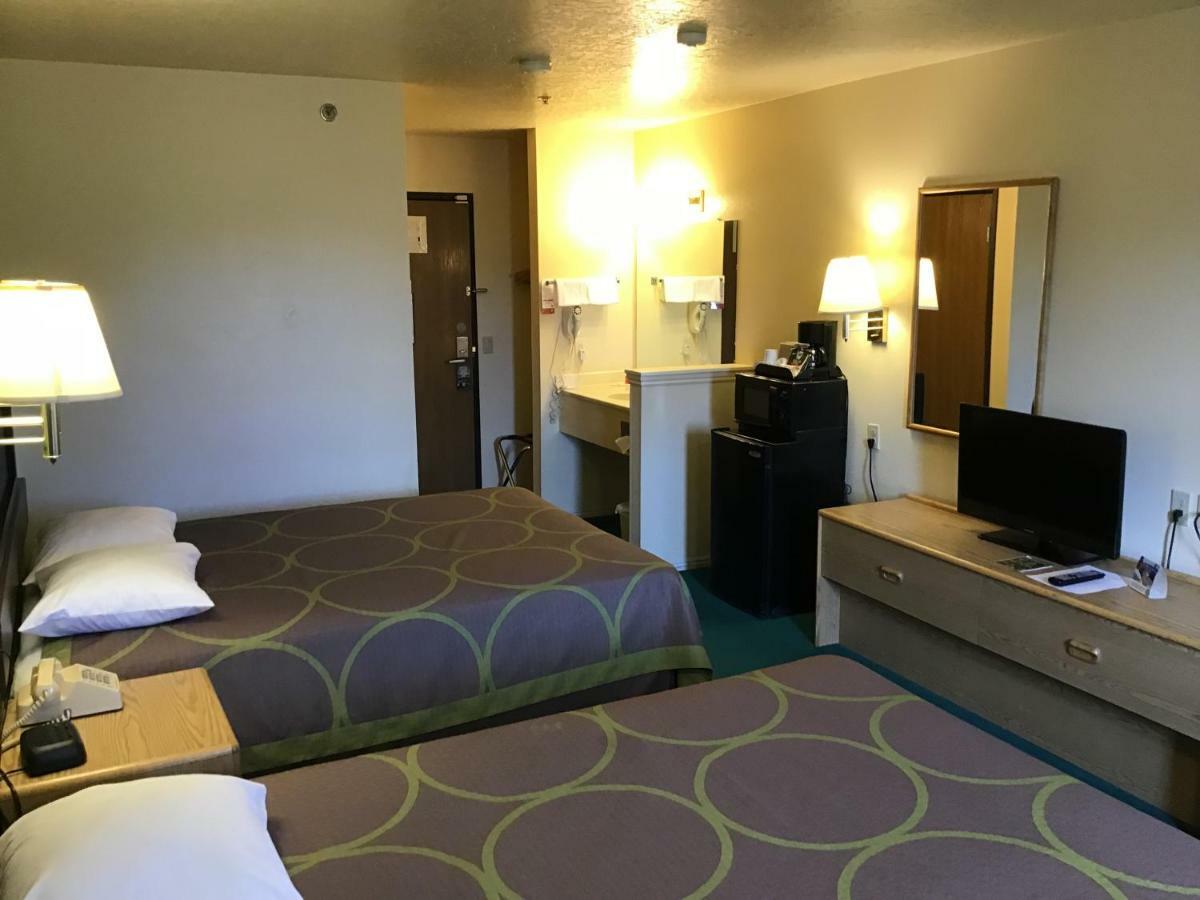 Super 8 By Wyndham Vernal Ut Exterior foto